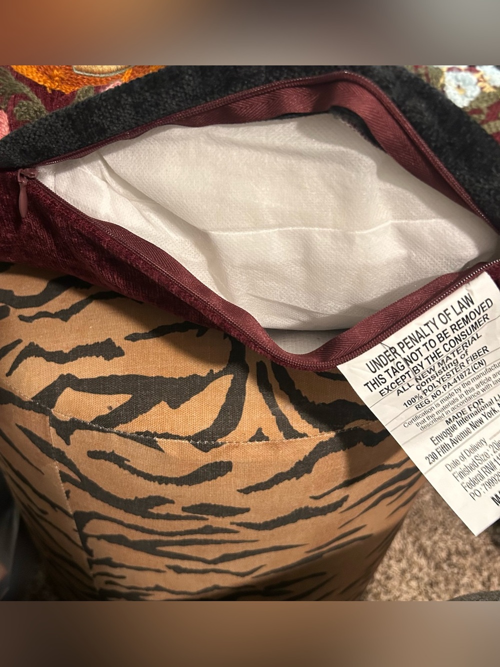 NEW Envouge Halloween Embroidered OnChenille Pumpkin&Cat Decorative Throw Pillow - Picture 8 of 10